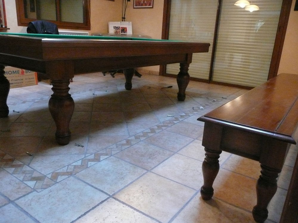 BILLARD MIXTE (FRANCAIS/AMERICAIN) 240X133X0,76 
Meubles
