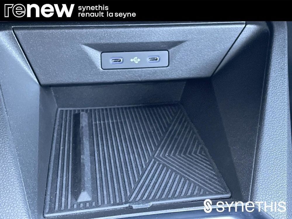 Clio VI Clio E-Tech full hybrid 160 ch Techno 2026 occasion 83500 La Seyne-sur-Mer