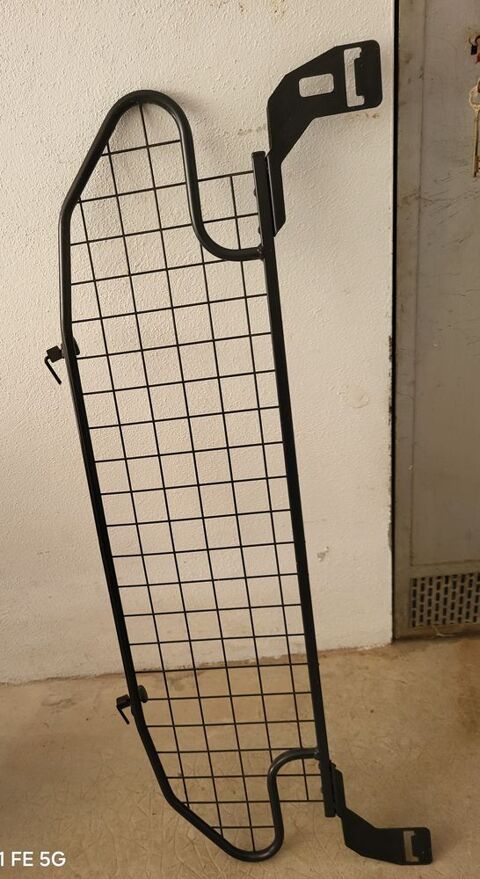 Pi&egrave;ces et &eacute;quipements Voiture Pi&egrave;ces et &eacute;quipements Voiture  occasion Six-Fours-les-Plages 83140