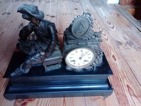 Belle horloge ancienne support marbre dcorations XIXem 180 Bagnols-sur-Cze (30)