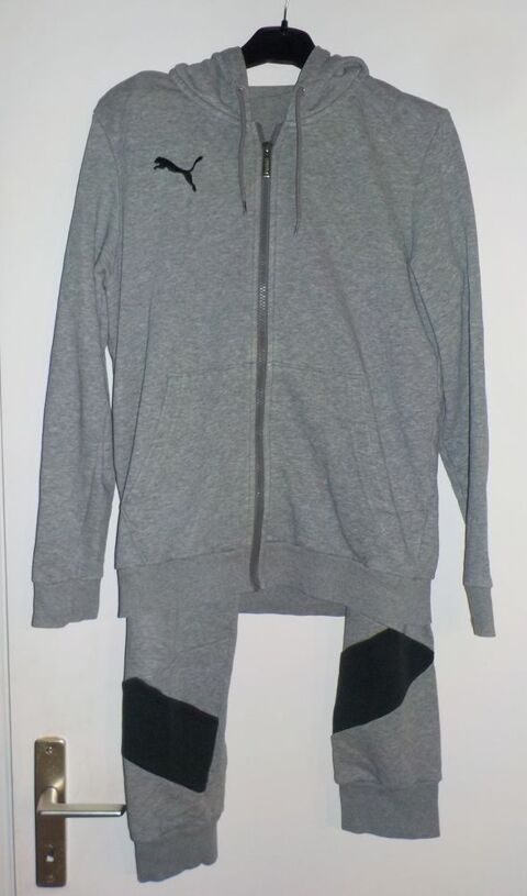 JOGGING AVEC CAPUCHE GRIS PUMA Taille XS
10 Bubry (56)