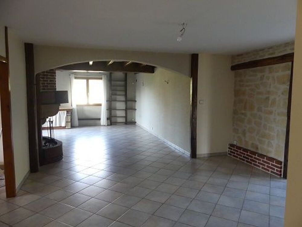 Vente Maison Maison familiale avec grand terrain � 2 de Paris Garchizy