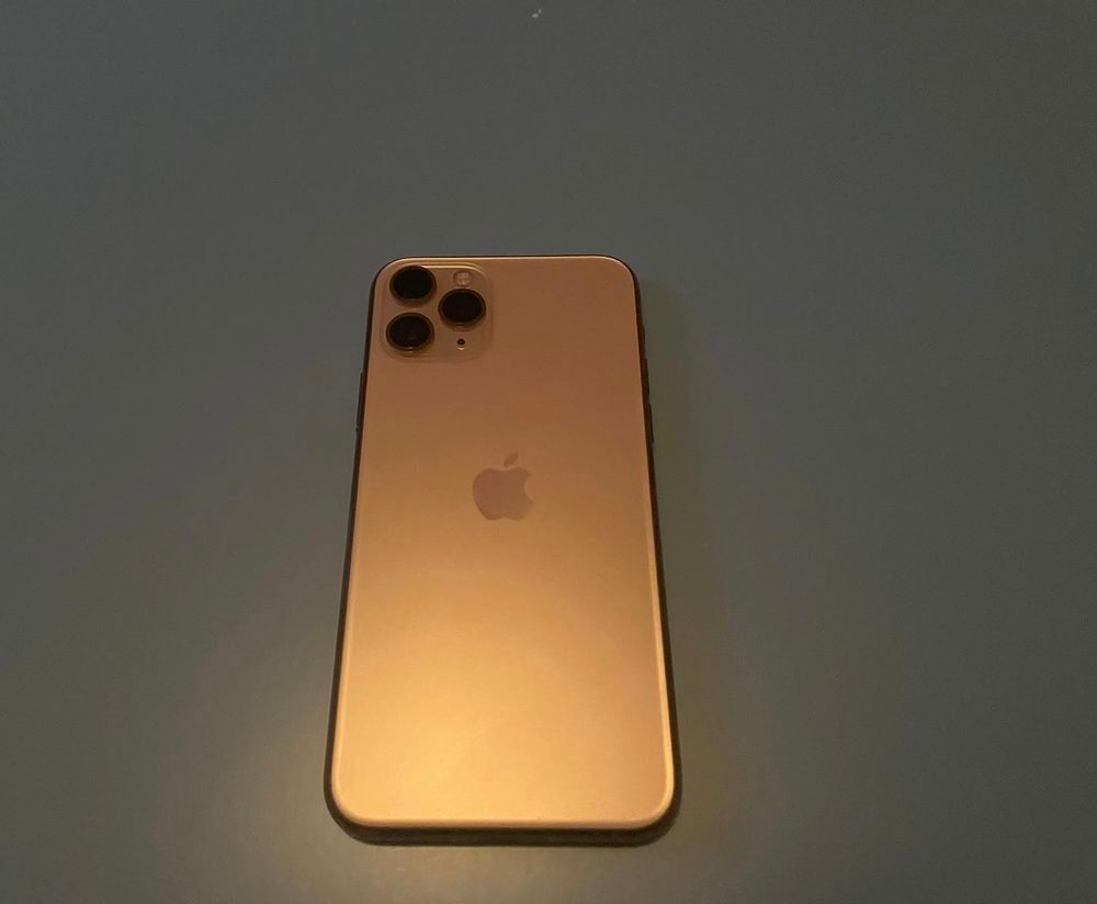 iPhone 11 Pro 64go Téléphones et tablettes