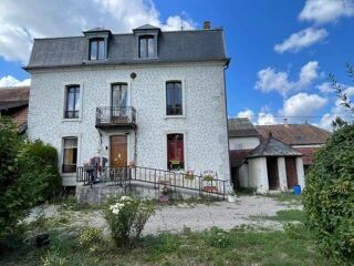 Vente Maison Le titre de votre anBelle maison de village 280m2h +dépendance Buffard