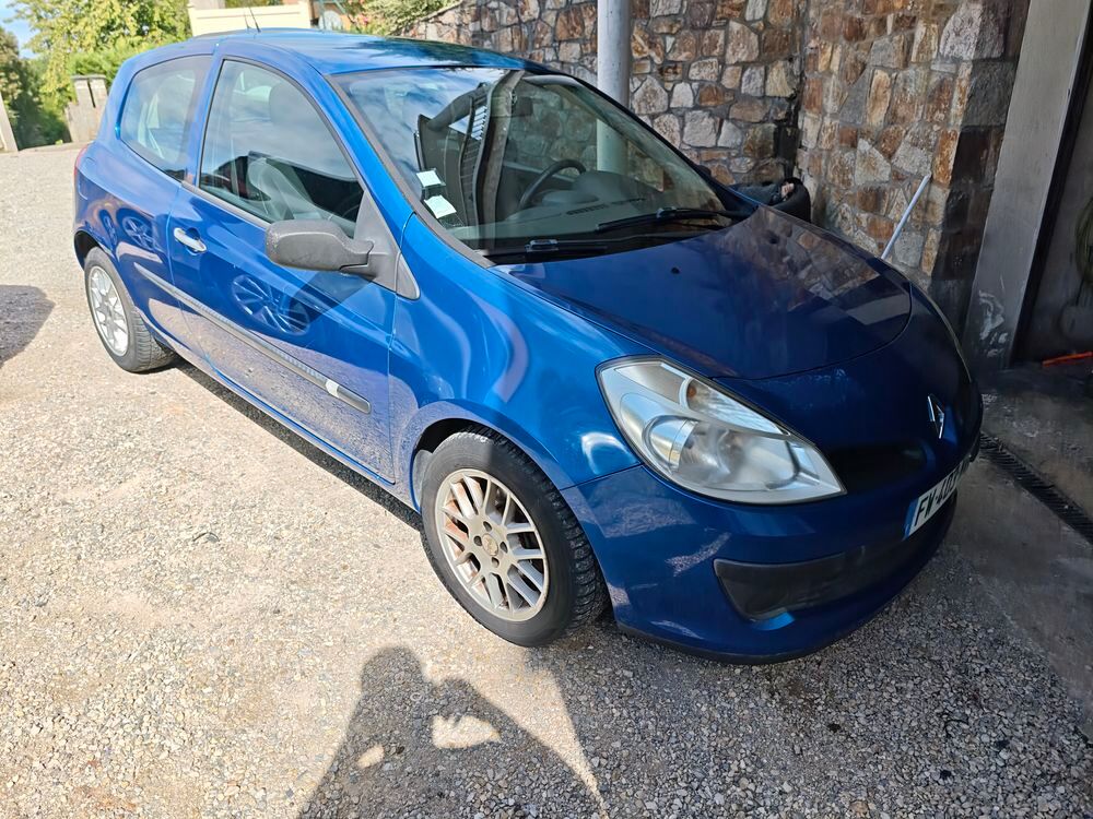 Clio III 1.2 TCE 100CV 2007 occasion 12850 Onet-le-Ch&acirc;teau