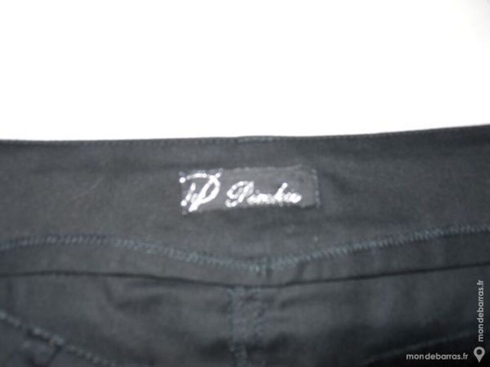 Short Noir taille 38 marque Pimkie neuf Vêtements