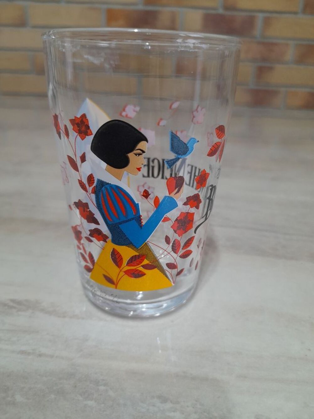 VERRES DESSINS ANIMES Jeux / jouets
