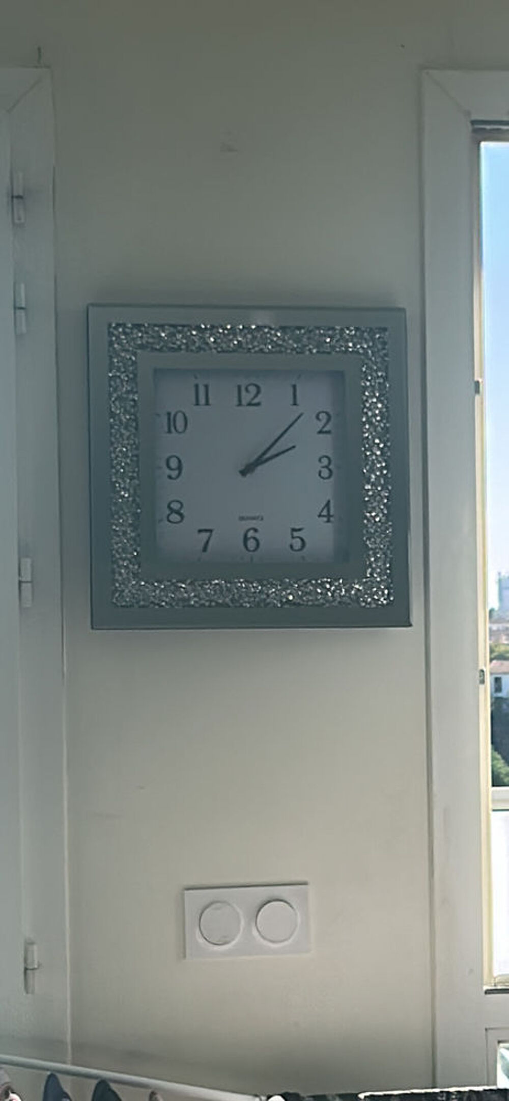 horloge strass Décoration