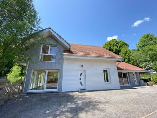  Chalet � vendre 7 pi�ces 230 m�