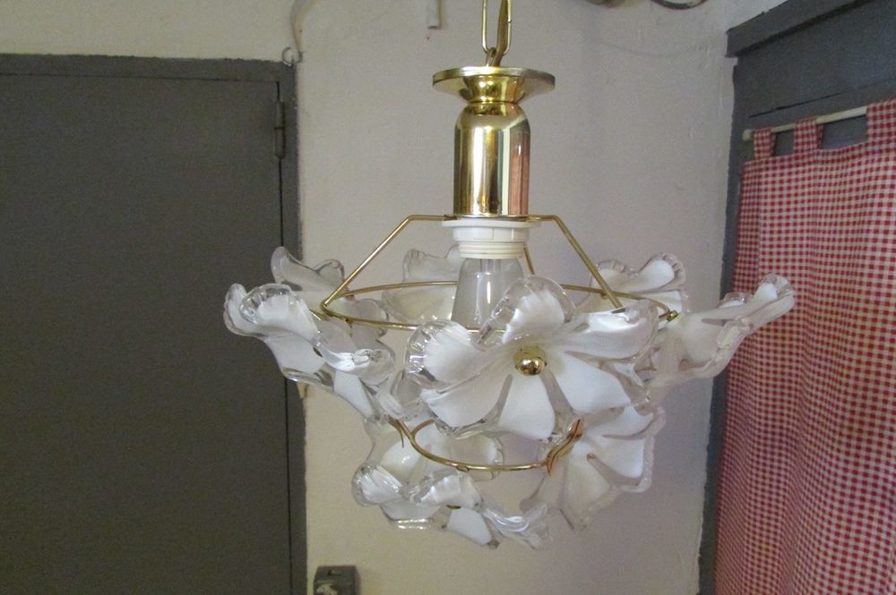Lustre, suspension original et fleuri... Décoration