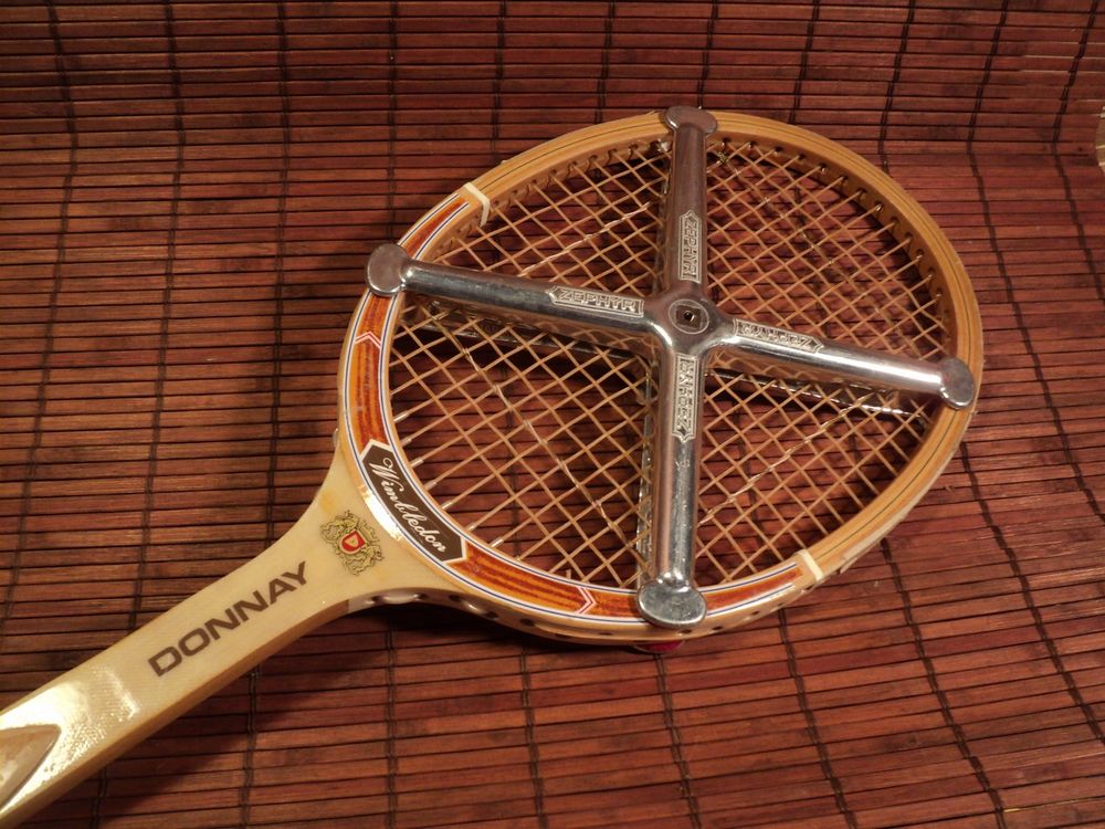 Raquette de Tennis Vintage Donnay " Wimbledon ". Sports
