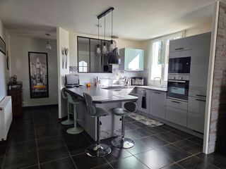  Maison � vendre 6 pi�ces 150 m�