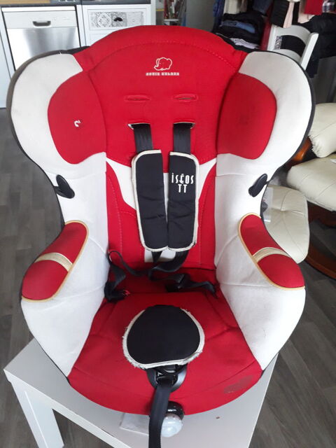 Si�ge auto 59 Sciez (74)