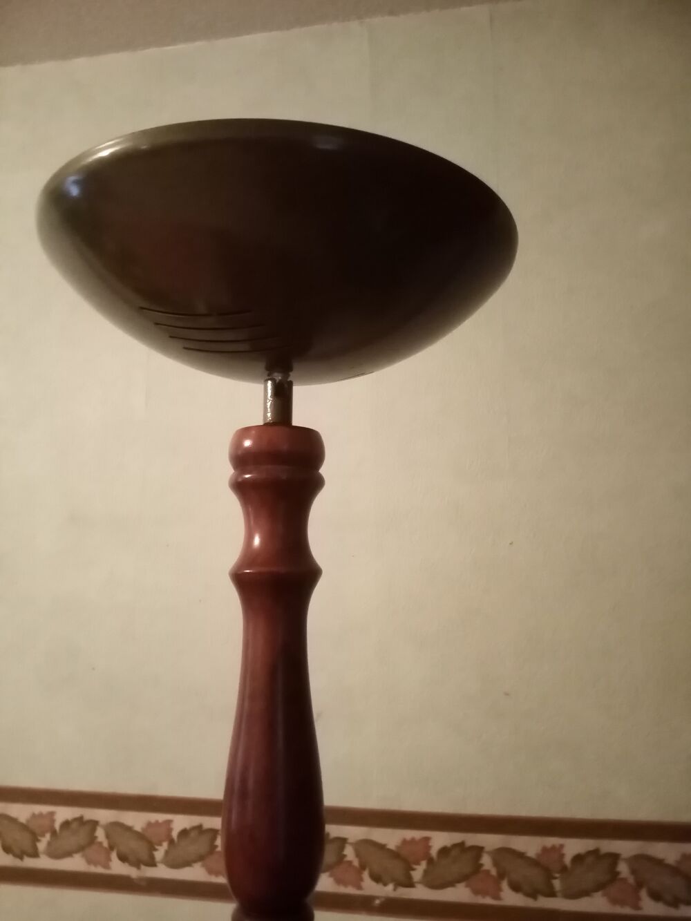 Lampe halog&egrave;ne de qualit&eacute; Décoration