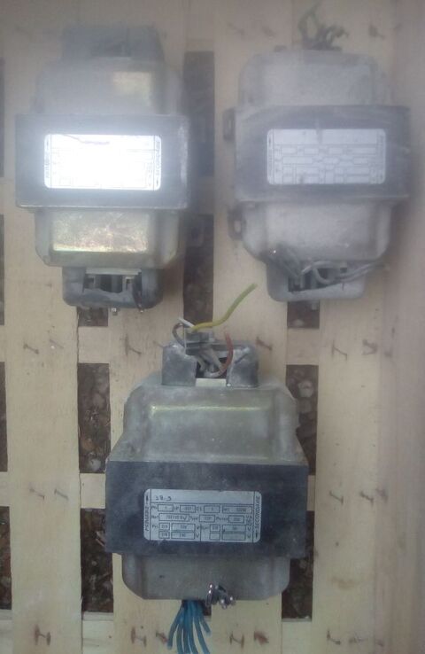 Transformateurs 220 v /12 volts - 250 et 350 VA 50 Beauchamp (95)