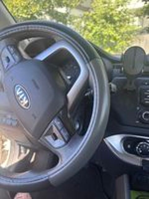 Rio 1.2L 85 Motion 2013 occasion 95400 Villiers-le-Bel