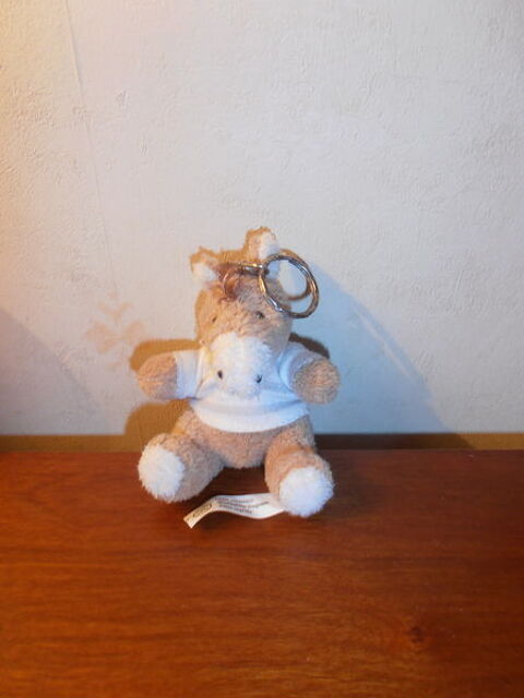 Porte-clés peluche cheval (74) 3 Tours (37)