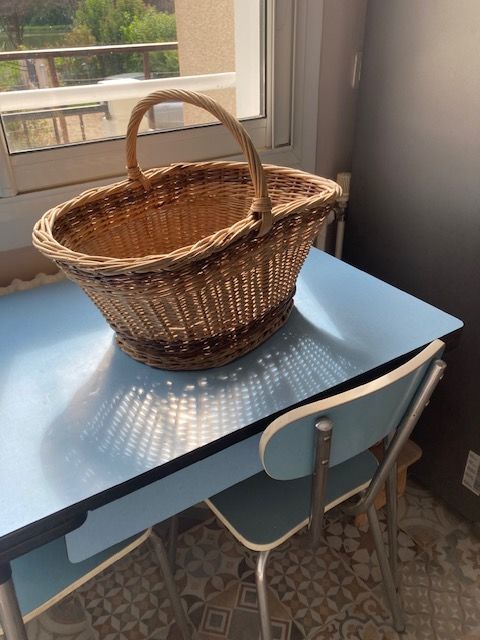Panier osier fabrication artisanale ultra solide comme neuf 20 Paris 5 (75)