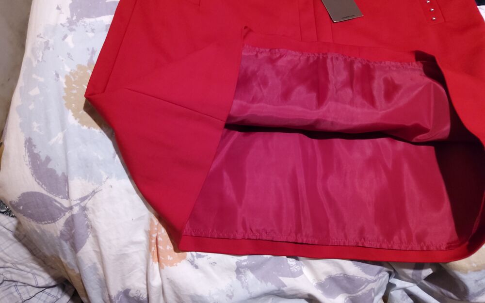 Jupe rouge -Stretch - XL - Bonne tenue - Neuve Vêtements