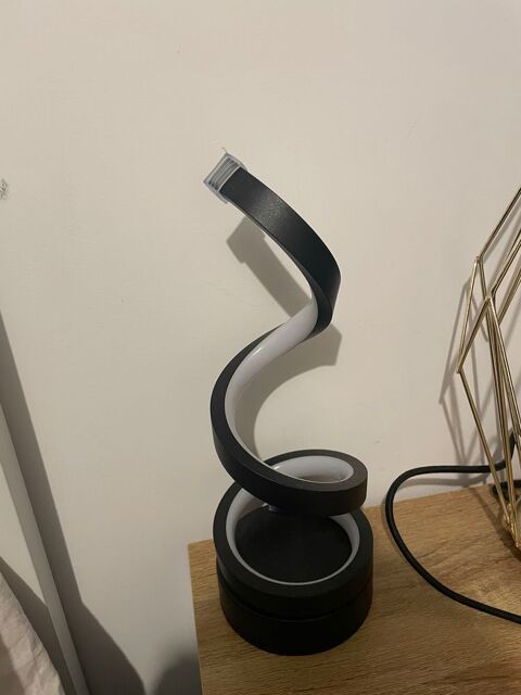 Lampes LED 12 Agde (34)