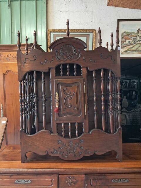 Paneti�re �  fuseaux ancienne, style proven�al 220 Ch�teau-l'�v�que (24)