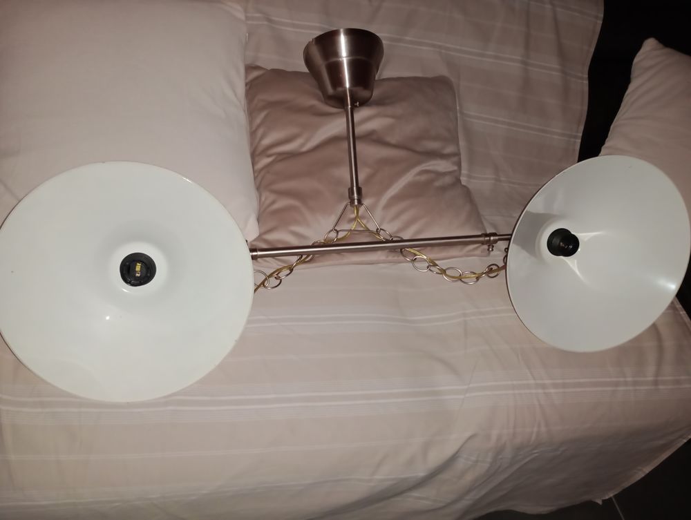 Luminaire salon ou salle de billard Décoration