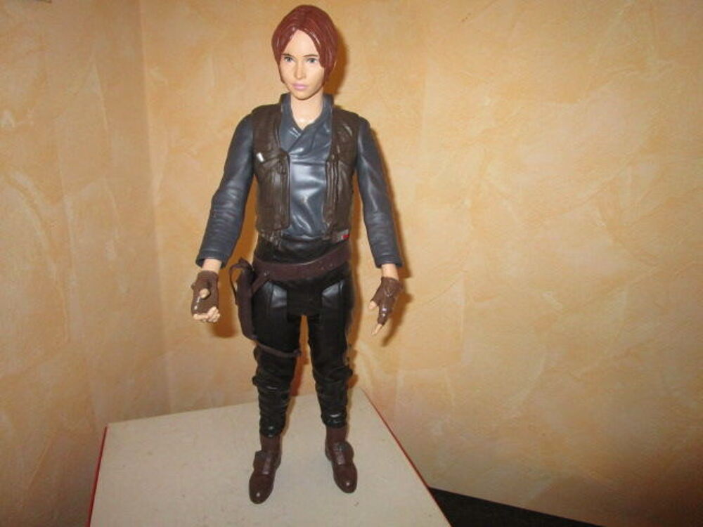 GRANDE FIGURINE STAR WARS
Jeux / jouets