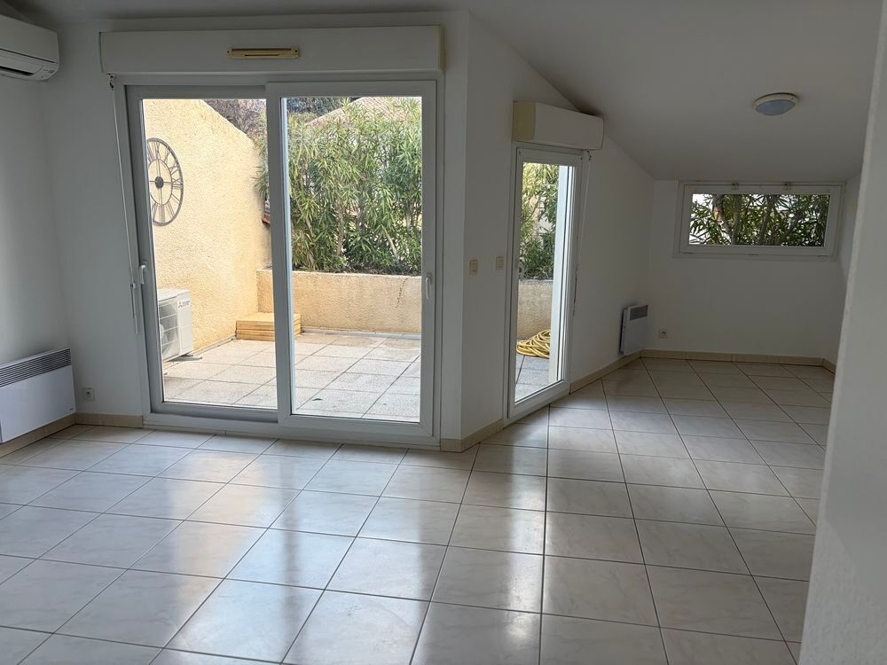 Vente Appartement 2 F2 + parkings au centre de Cournonterral (34) Cournonterral