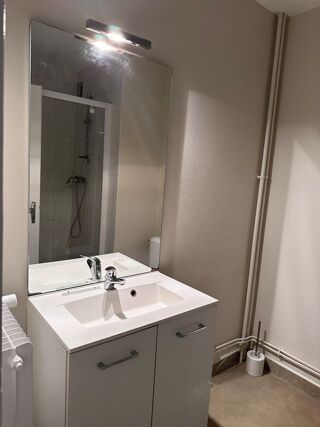  Appartement à louer 1 pièce 16 m²