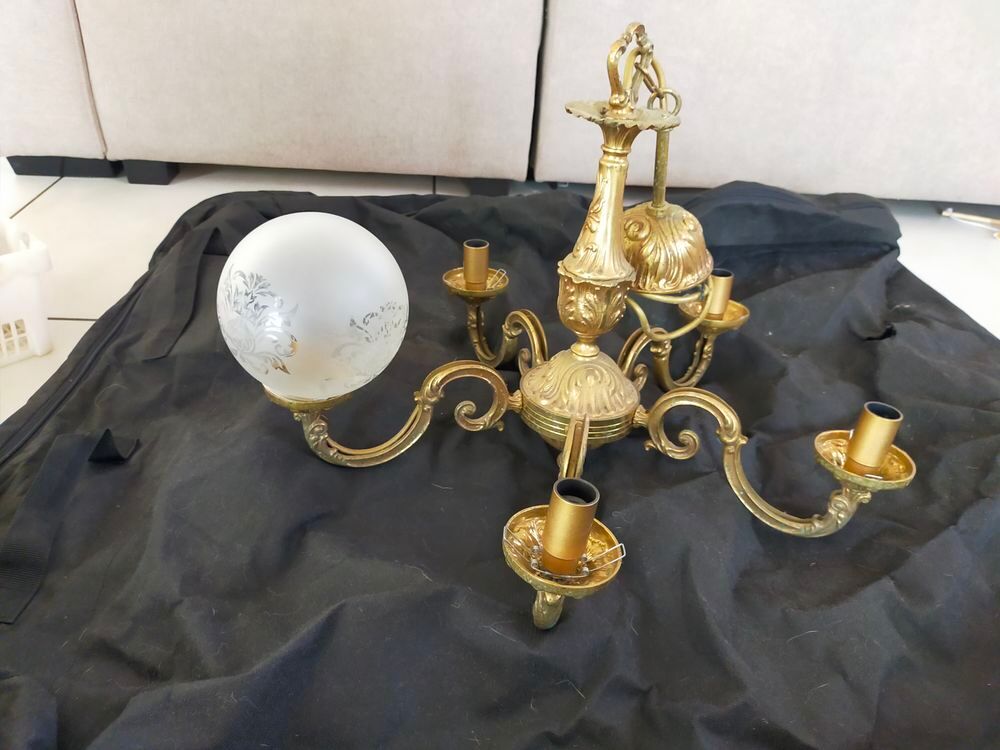 Lustre bronze style Louis XV Décoration