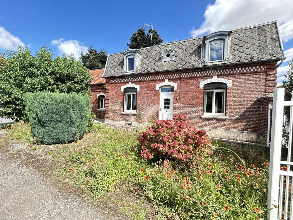 Vente Maison Corps de ferme à vendre à VILLERS-GUISLAIN Villers-guislain
