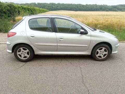 Peugeot 206 2004 occasion Lyon 69008