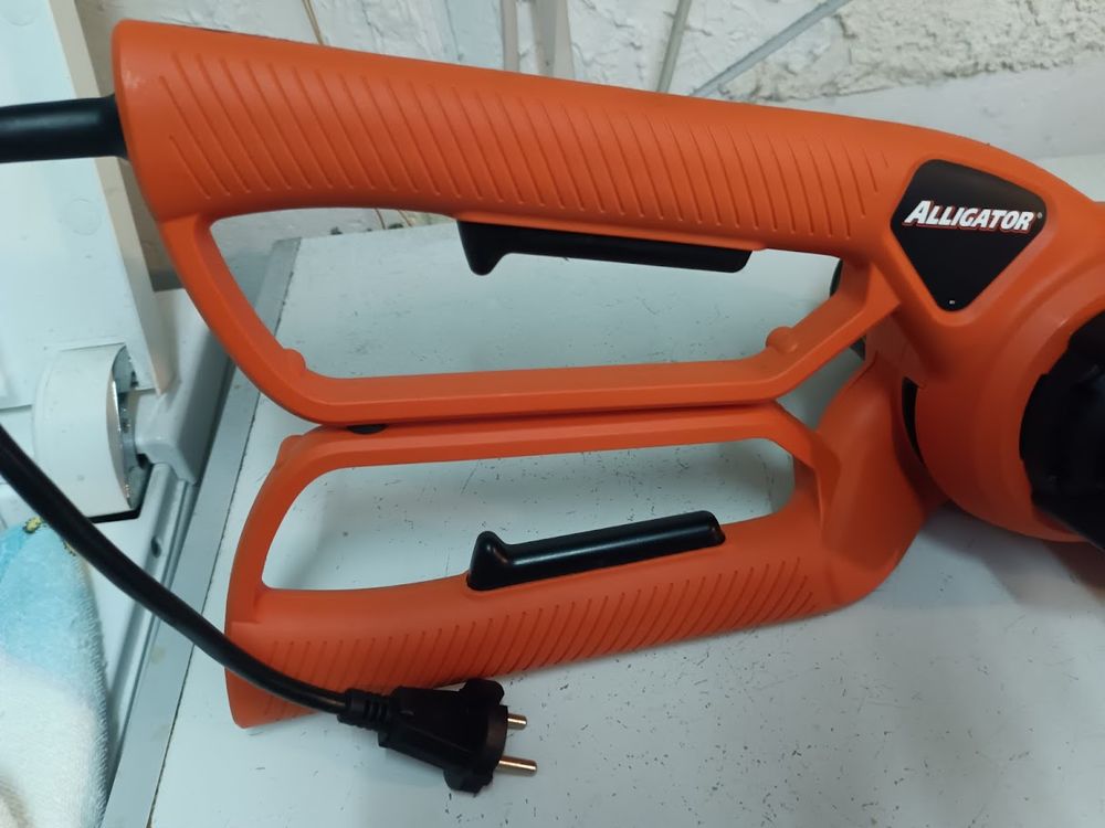 Black &amp; Decker GK1000 , Coupe-branches Alligator, 220 V Bricolage