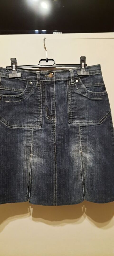 Originale jupe en jean à plis taille 40 - En très bon état 4 Champigneulles (54)