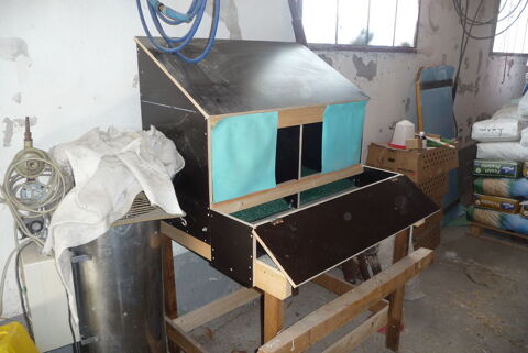 nid pondoir automatique pour poules pondeuses 81120 Lombers