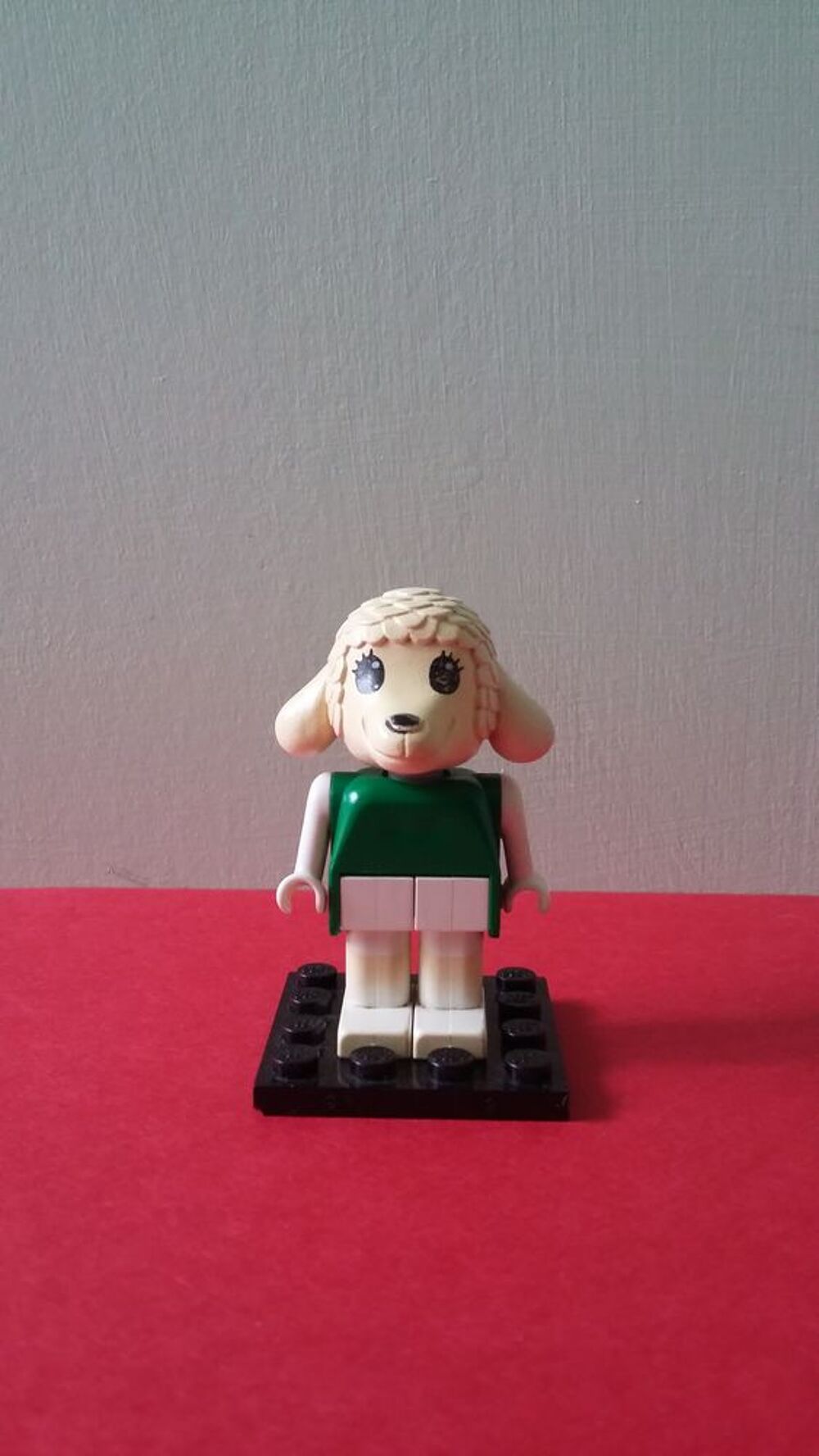 Figurine L&eacute;go Fabuland : mouton 
