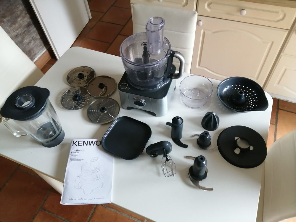 ROBOT DE CUISINE KENWOOD Electroménager