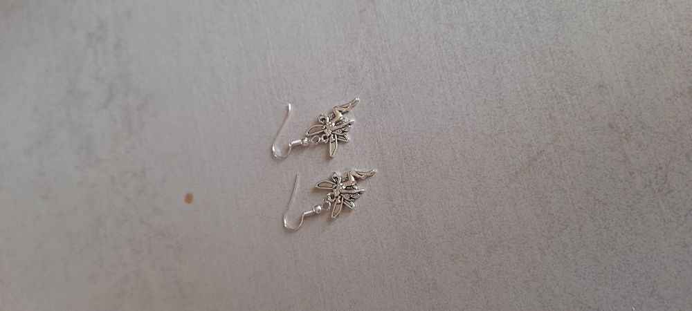 boucle d'oreilles Bijoux et montres