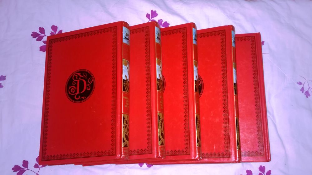 lot Livres de Jules Verne
Livres et BD