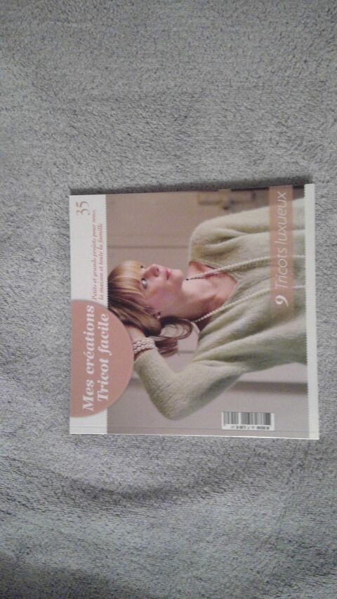 LIVRE MES CREATIONS TRICOT FACILE
N� 35
3 Triel-sur-Seine (78)