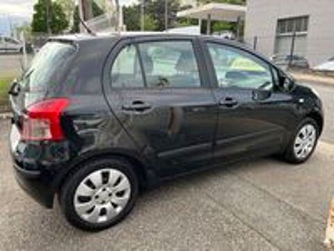 Yaris 1.3 - 87 VVT-i Luna 2007 occasion 42700 Firminy