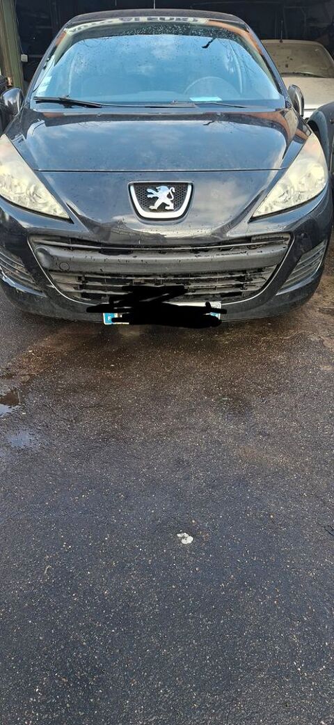 Peugeot 207 1.4 HDI 70 ch Active