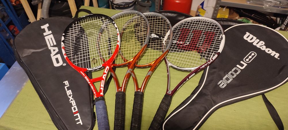 Mat&eacute;riel de tennis. Raquettes avec &eacute;tui. Sacs de tennis. Bal Sports