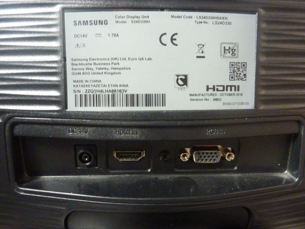 &Eacute;cran Samsung S24D330H 24 Pouces Matériel informatique