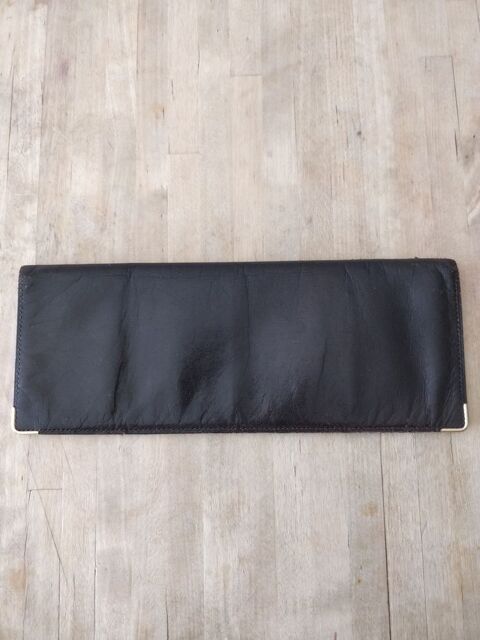 porte-chequier cartes LANCEL Paris en cuir vintage 30 Asni�res-sur-Seine (92)