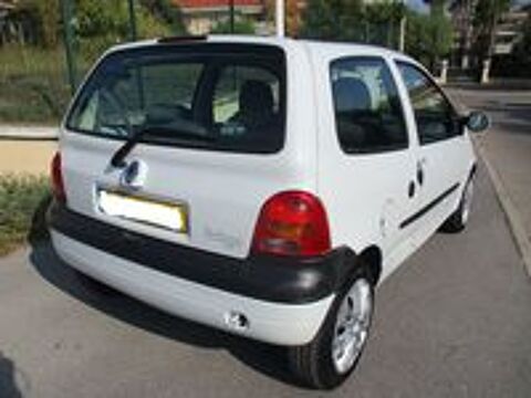 Twingo 1.2 2007 occasion 06600 Antibes