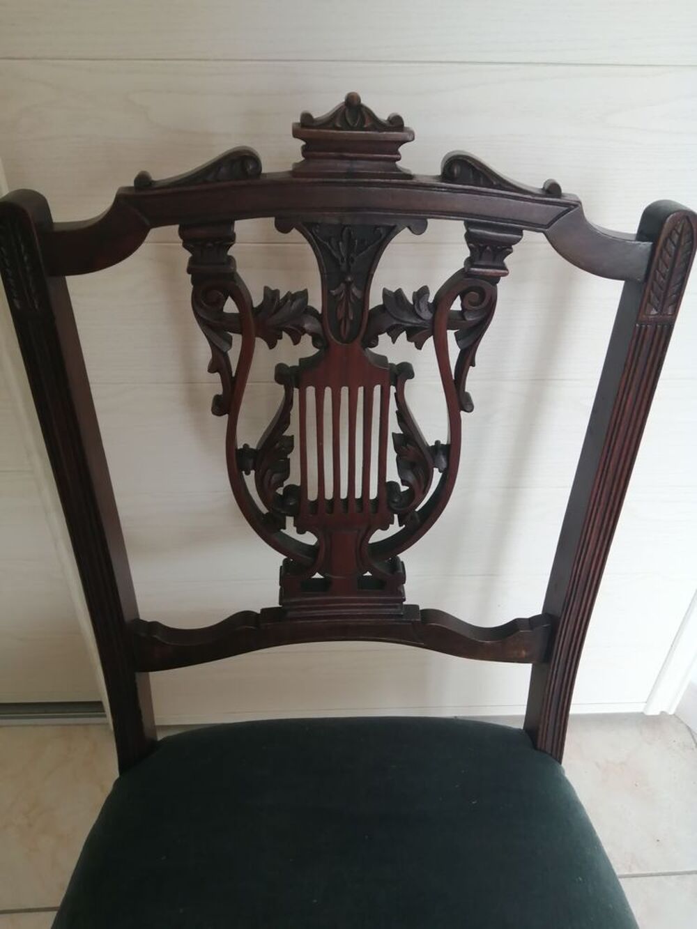 chaise basse ancienne Meubles