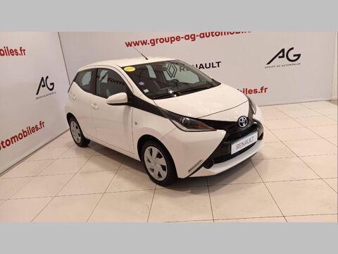 Toyota aygo II -  1.0 VVT-i x-play