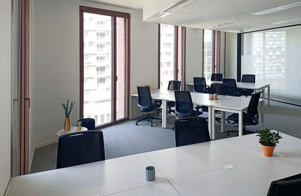   Réservez des bureaux de coworking ouvert pour des entreprises de toutes tailles à Nantes, Amazing Amazones Nantes