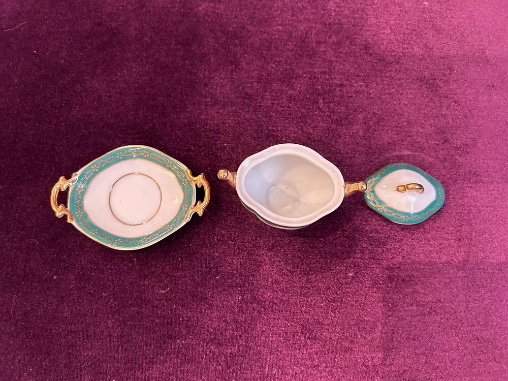 Tasse avec assiette Porcelaine Art 